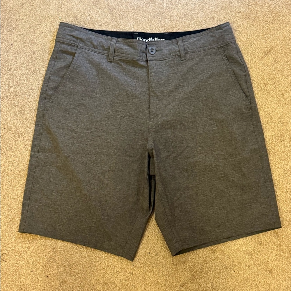 Goodfellow & Co Men's Gray Shorts